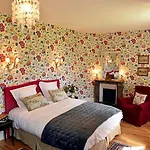 Chateau Le Quesnoy Couette-café 3*