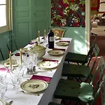 Couette-café Chateau Le Quesnoy Chevrieres (Oise)