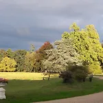 Chateau Le Quesnoy Couette-café