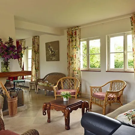 Chateau Le Quesnoy