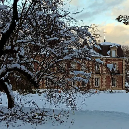 Chateau Le Quesnoy Alojamento de Acomodação e Pequeno-almoço Chevrieres (Oise)