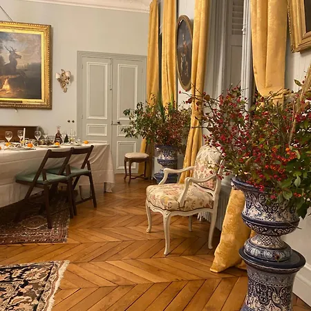 Nocleg ze śniadaniem Chateau Le Quesnoy Chevrieres (Oise)