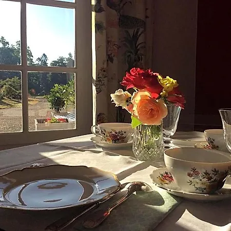 B&B Chateau Le Quesnoy 3*
