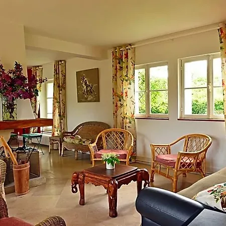 Alojamento de Acomodação e Pequeno-almoço Chateau Le Quesnoy Chevrieres (Oise)