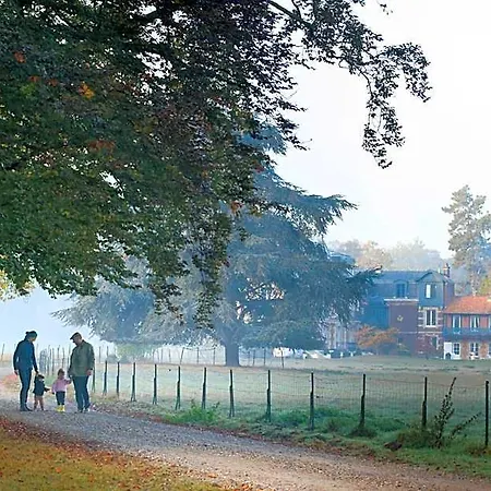 Chateau Le Quesnoy 3* Chevrieres (Oise)
