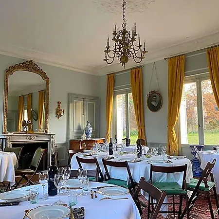Chateau Le Quesnoy B&B Chevrieres (Oise)