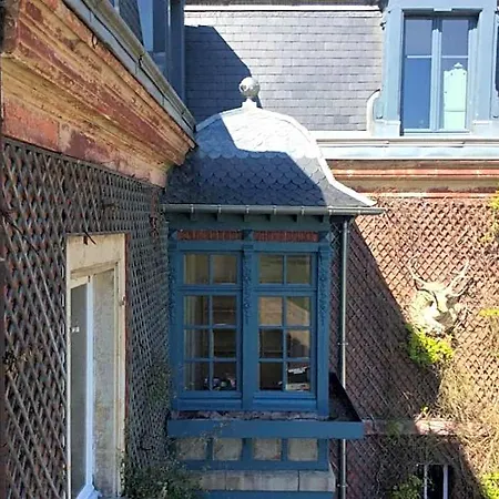 B&B Chateau Le Quesnoy