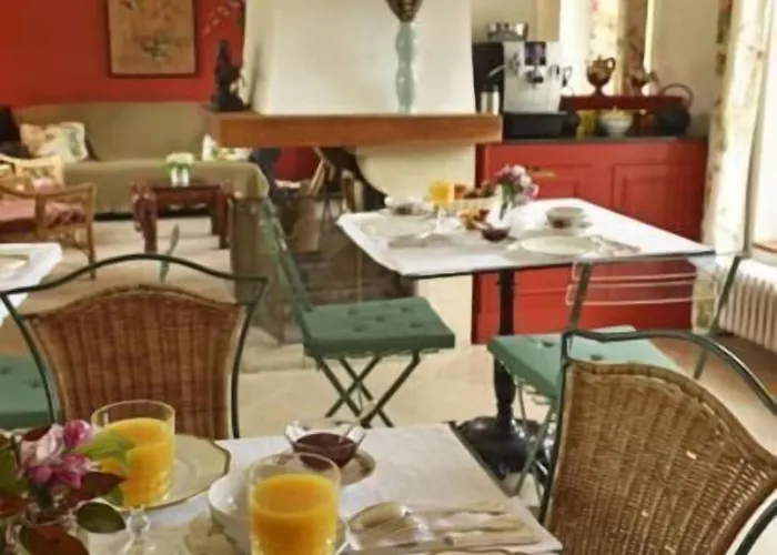 Couette-café Chateau Le Quesnoy Chevrieres (Oise)