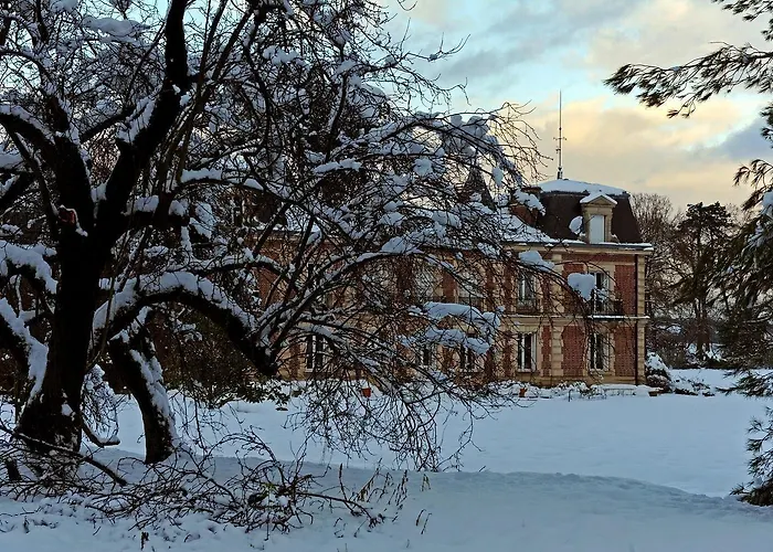 Chateau Le Quesnoy Couette-café Chevrieres (Oise)
